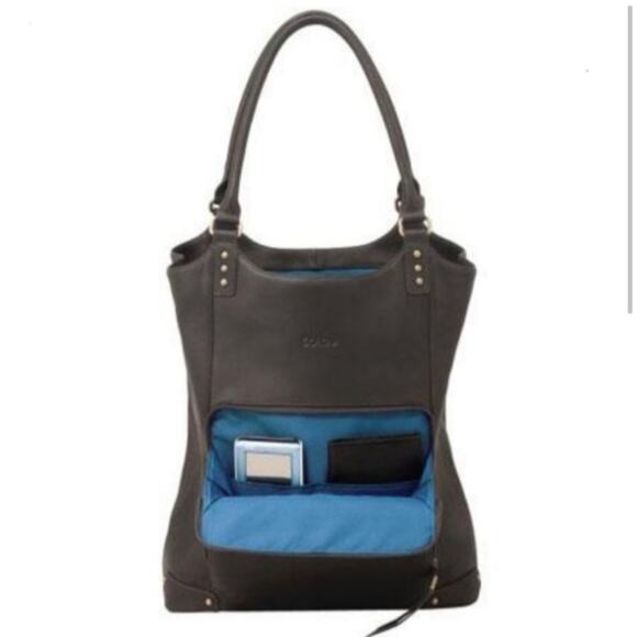 Solo New York 16" Leather Laptop Bucket Tote Bag - Picture 4 of 16